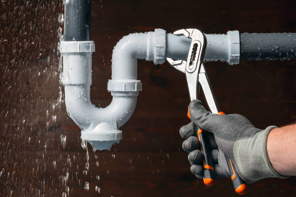 Professional Drain Cleaning technician working in Austin, AR